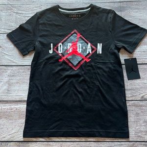 Nike Jordan’s Boys Shirt